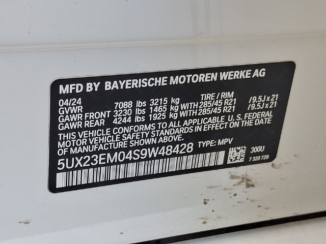Used 2025 BMW X7 xDrive40i w/ M Sport Package AWD/4WD image 26