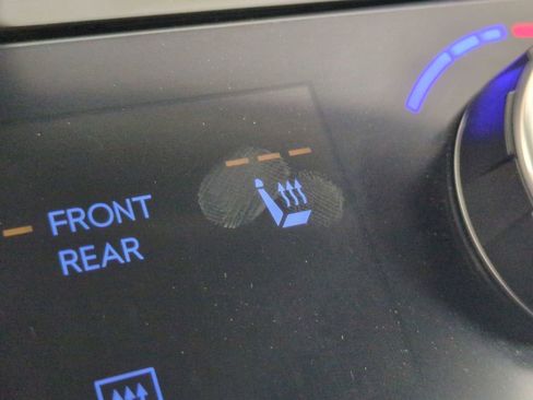 Certified 2025 Hyundai Santa Fe XRT image 29