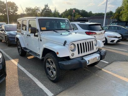 Used 2018 Jeep Wrangler Unlimited Sahara w/ Connectivity Group