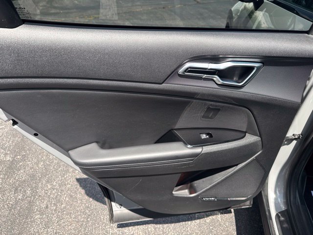 Used 2023 Kia Sportage SX AWD/4WD image 11
