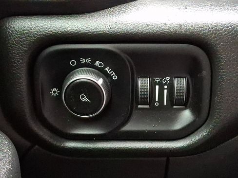 Used 2020 RAM 2500 Tradesman image 25