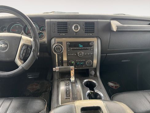 Used 2008 HUMMER H2 image 11