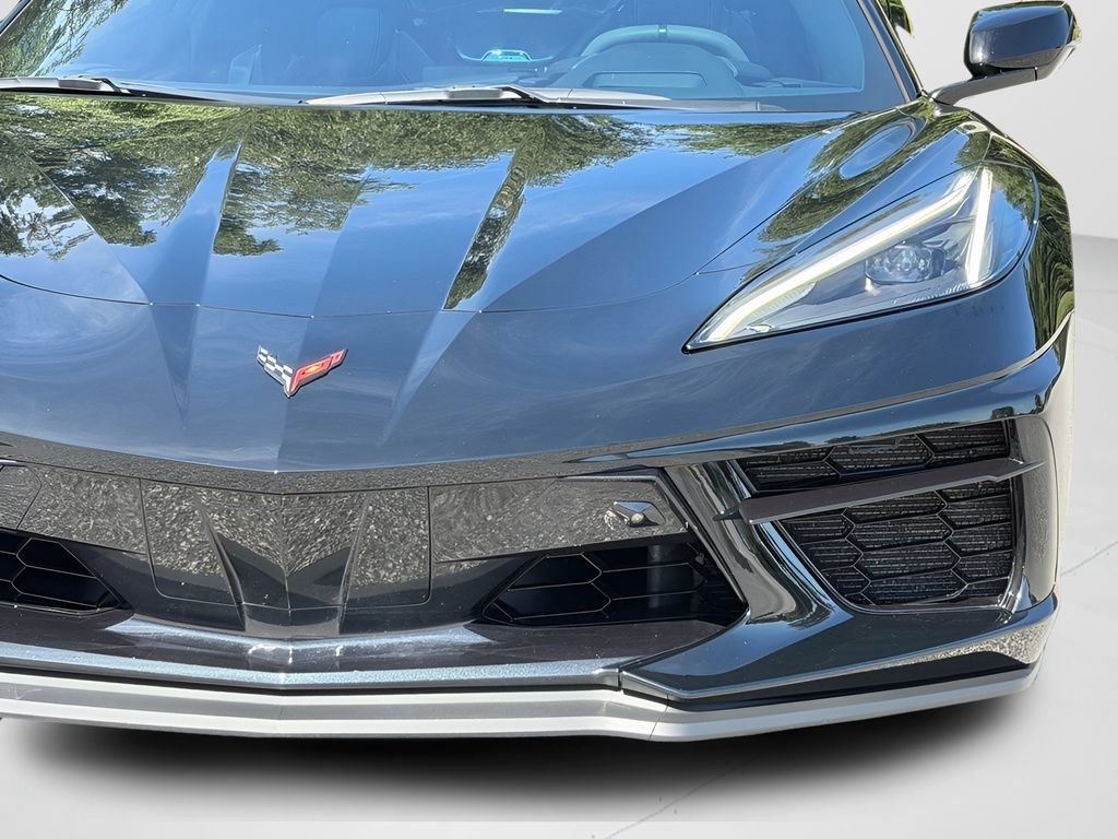 Used 2023 Chevrolet Corvette Stingray Preferred Cpe w/ Z51 Performance Package RWD image 2