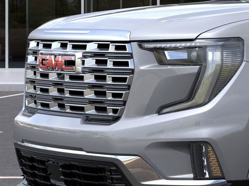 New 2026 GMC Acadia Denali w/ Super Cruise Package AWD/4WD image 13