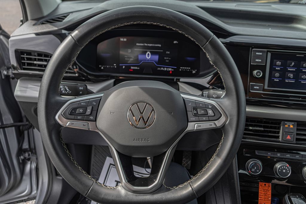 Certified 2024 Volkswagen Taos S FWD image 21