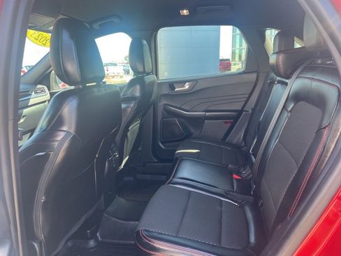 Used 2023 Ford Escape ST-Line w/ Tech Pack #1 image 17