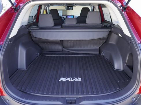 New 2025 Toyota RAV4 LE image 7
