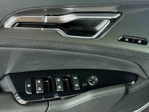 Used 2024 Kia Sportage SX image 23