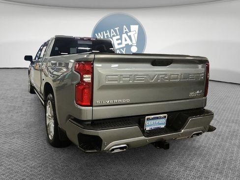 Certified 2025 Chevrolet Silverado 1500 High Country AWD/4WD image 7