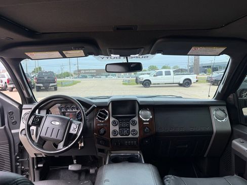 Used 2013 Ford F250 Lariat w/ Lariat Ultimate Pkg AWD/4WD image 24