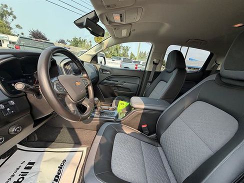 Used 2021 Chevrolet Colorado Z71 AWD/4WD image 33