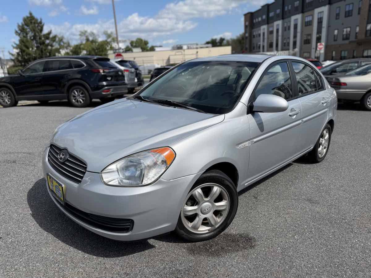 Used 2007 Hyundai Accent GLS FWD image 3