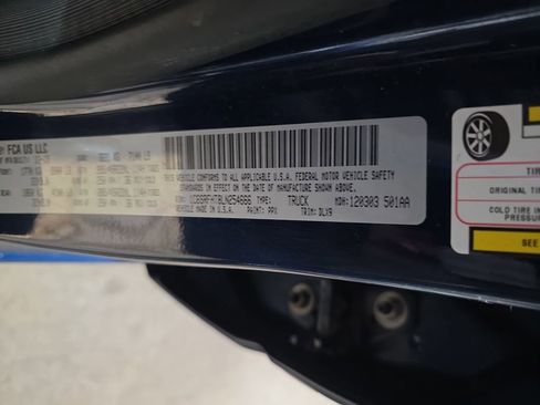 Used 2020 RAM 1500 Limited image 38