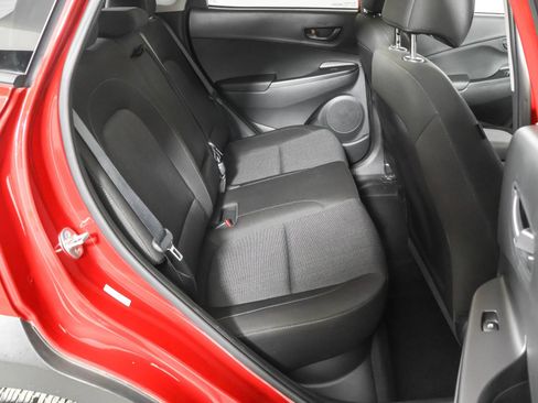 Used 2022 Hyundai Kona SEL FWD image 38