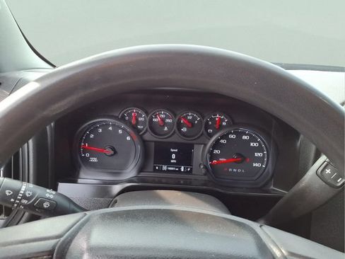 Used 2020 Chevrolet Silverado 1500 Custom Trail Boss w/ Custom Convenience Package AWD/4WD image 10