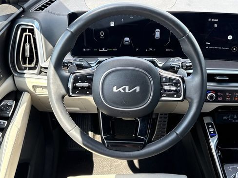 Used 2025 Kia Sorento SX Prestige AWD/4WD image 31