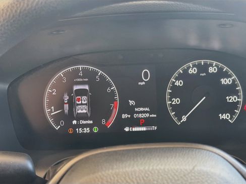 Used 2025 Honda HR-V LX image 11