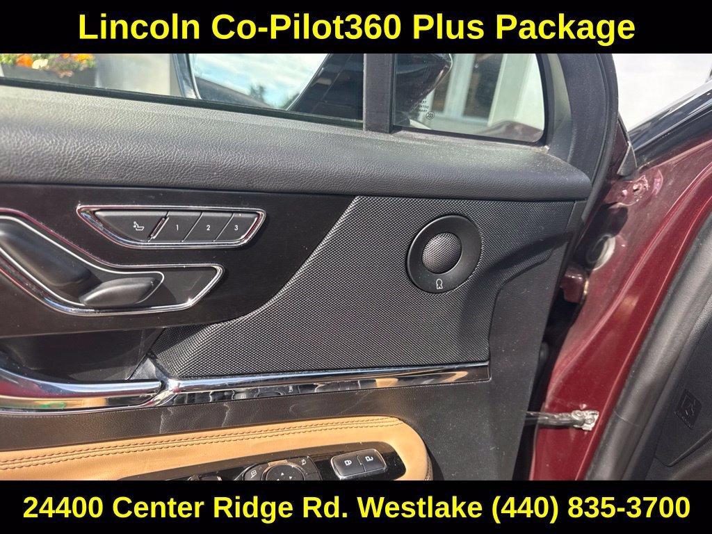 Used 2021 Lincoln Corsair Reserve w/ Equipment Group 201A AWD/4WD image 13