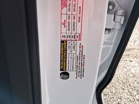 New 2026 Nissan Murano Platinum w/ Cargo Package AWD/4WD image 32