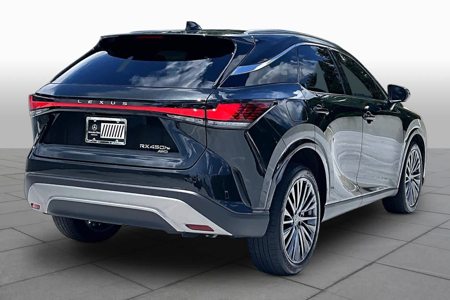 Used 2025 Lexus RX 450h AWD w/ Convenience Package image 22