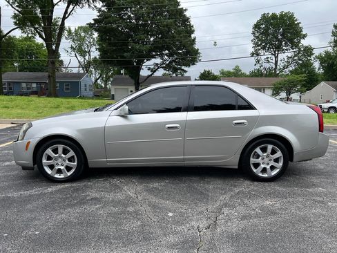 Used 2006 Cadillac CTS 2.8 w/ 2.8L V6 Luxurto Package RWD image 2