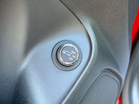 Certified 2026 Buick Encore GX Sport Touring w/ Advanced Technology Package AWD/4WD image 17