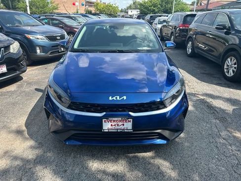 Used 2024 Kia Forte LXS FWD image 2
