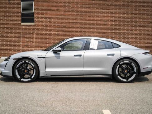 Used 2024 Porsche Taycan 4S AWD/4WD image 3