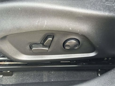 Certified 2022 Jeep Compass Limited image 15