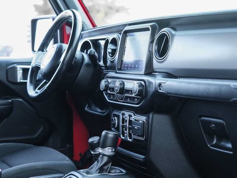 Used 2021 Jeep Gladiator Sport w/ Quick Order Package 24Q 80Th AWD/4WD image 27