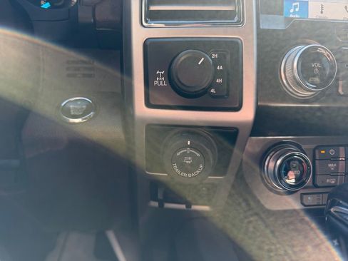 Used 2019 Ford F150 King Ranch w/ Equipment Group 601A Luxury image 29