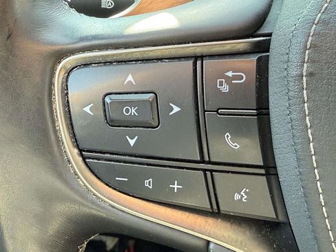 Used 2022 Lexus LS 500 AWD w/ Interior Upgrade Package image 22