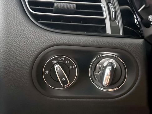 New 2026 Porsche Macan S image 29