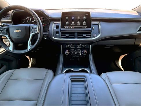 Used 2021 Chevrolet Tahoe LT image 14