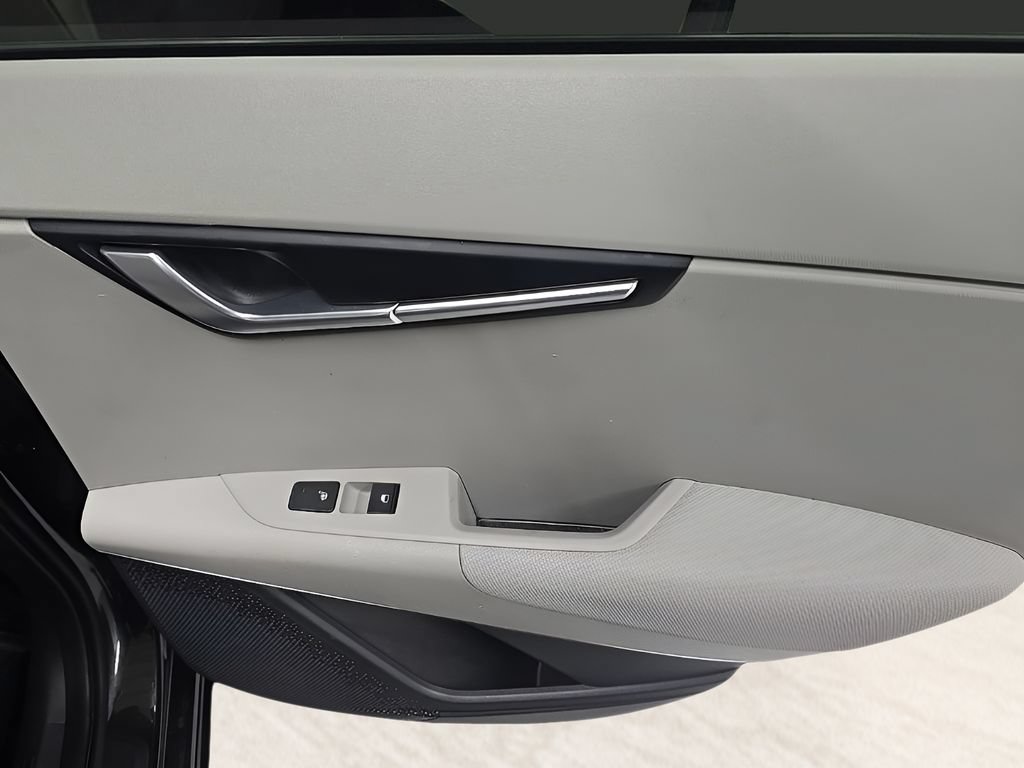 Used 2023 Kia Niro Wind w/ Wind Preserve Package FWD image 21