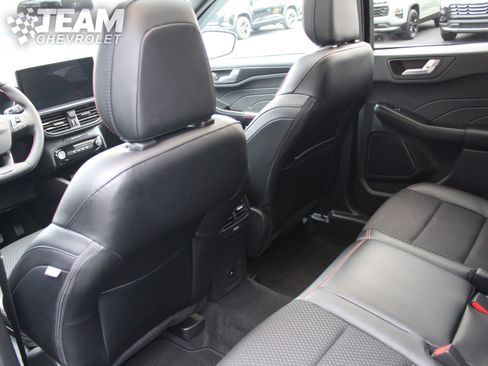 Used 2025 Ford Escape ST-Line w/ Tech Pack #1 image 21