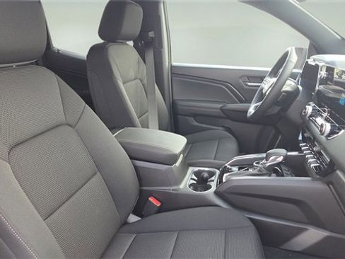 New 2026 GMC Canyon Elevation w/ Convenience Package image 16