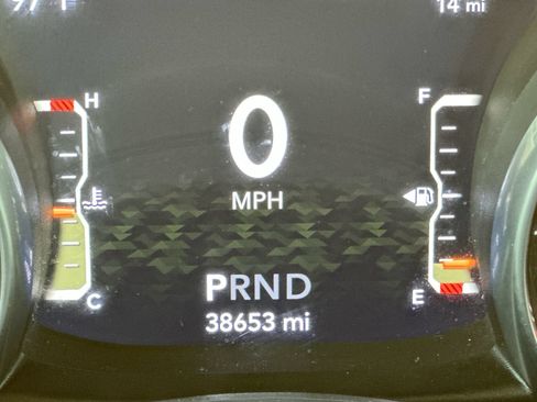 Used 2020 Jeep Wrangler Unlimited Rubicon w/ Dual Top Group AWD/4WD image 15