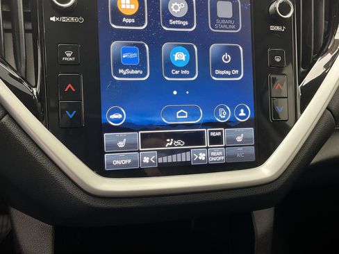 Used 2024 Subaru Ascent Limited image 21
