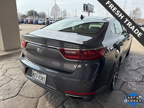 Used 2019 Kia Cadenza Technology image 2