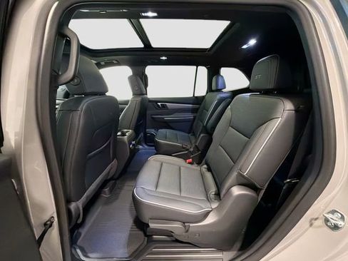 New 2026 Buick Enclave Sport Touring w/ Super Cruise Package AWD/4WD image 22