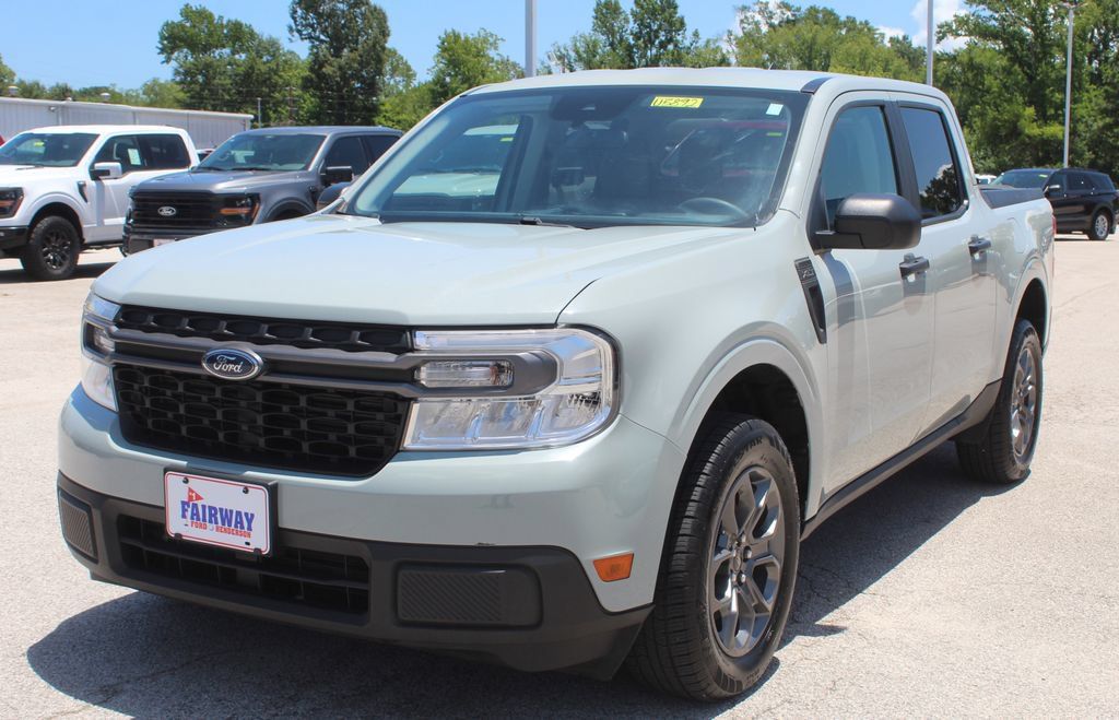 Used 2024 Ford Maverick XLT FWD image 5