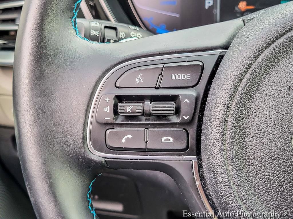 Used 2021 Kia Niro EX Premium FWD image 16