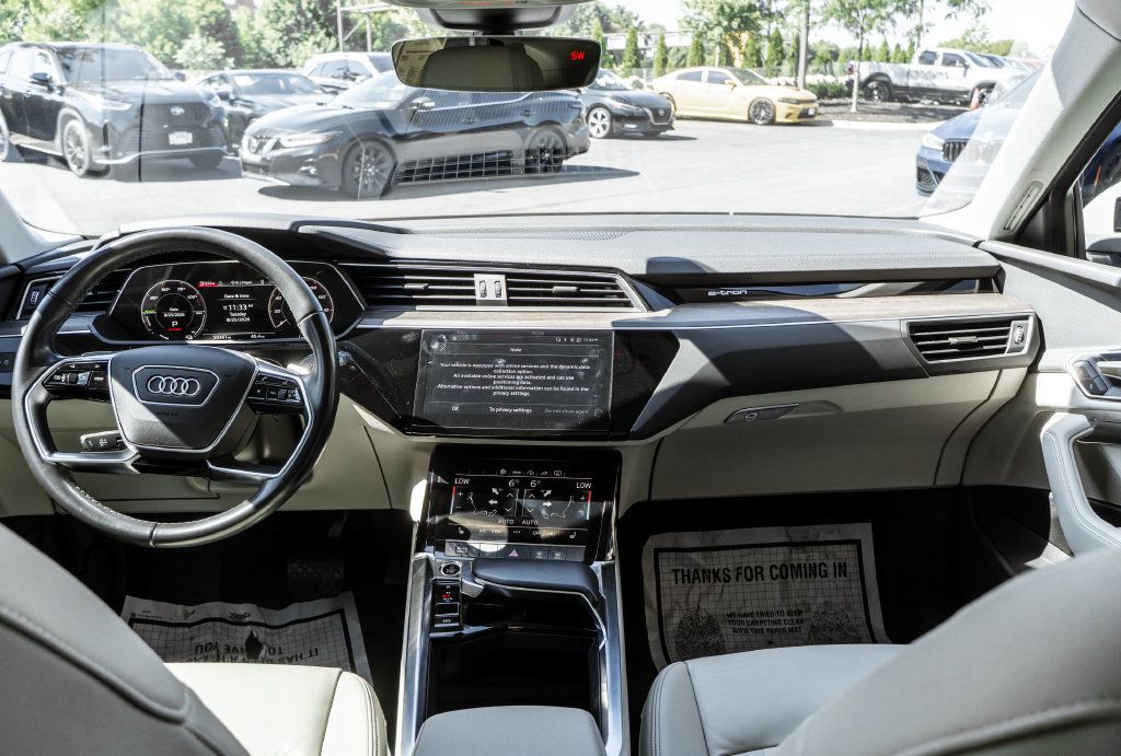 Used 2024 Audi Q8 e-tron Premium AWD/4WD image 7