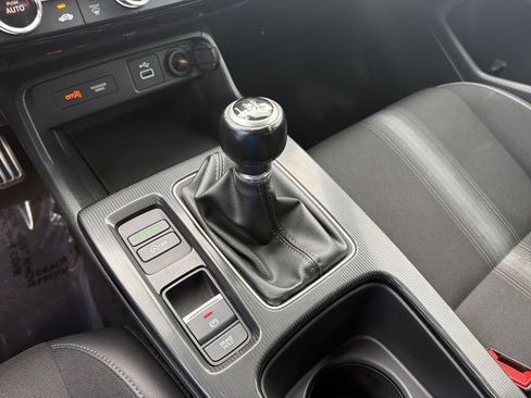 Certified 2024 Honda Civic Sport image 27