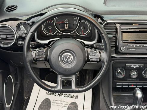 Used 2014 Volkswagen Beetle 1.8T image 24