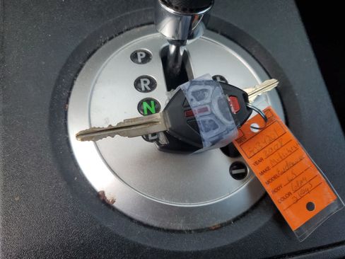 Used 2008 Mitsubishi Endeavor LS FWD image 25