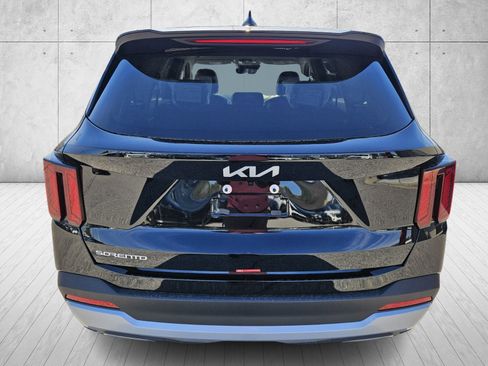 New 2026 Kia Sorento LX image 6