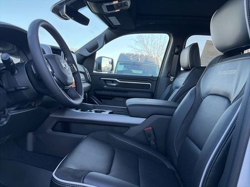 New 2026 RAM 1500 Laramie w/ Laramie Preferred Package AWD/4WD image 15