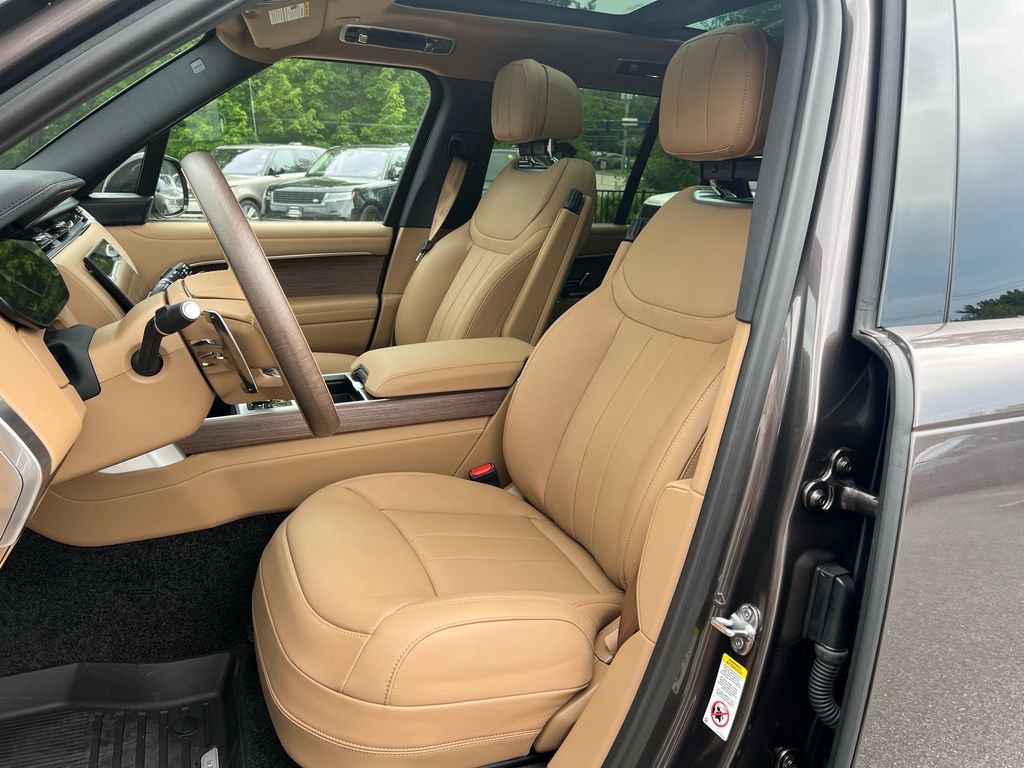 New 2026 Land Rover Range Rover SE AWD/4WD image 11